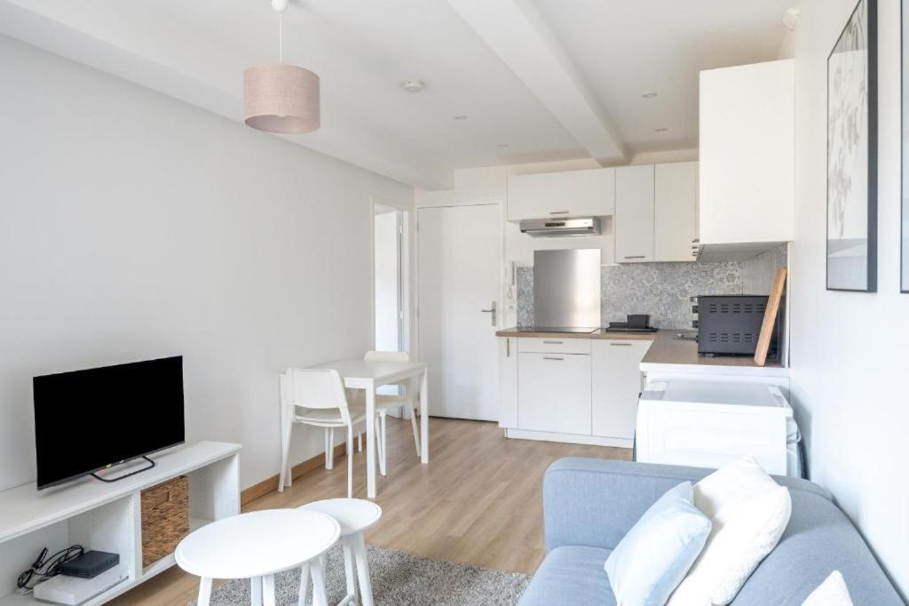 Moderne & Lumineux - Hyper Centre Lägenhet Tournon-sur-Rhone Exteriör bild